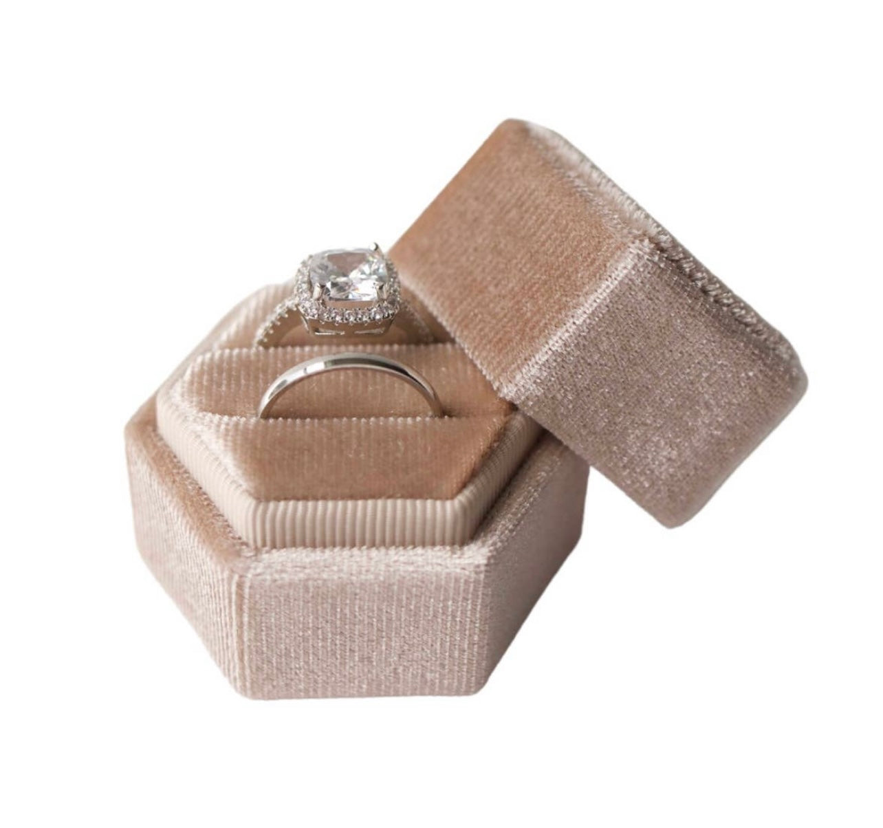 Sand Hexagon Velvet Ring Box